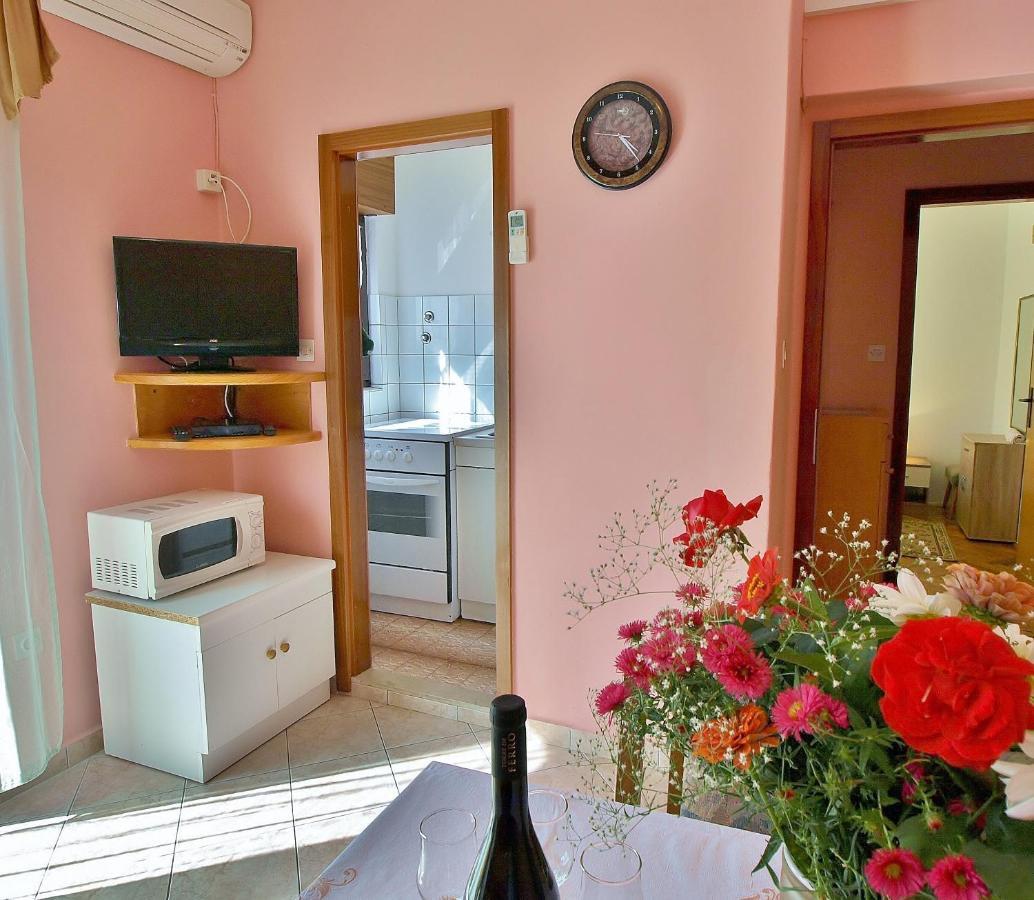Jaska Anica Apartments Supetarska Draga Exterior foto